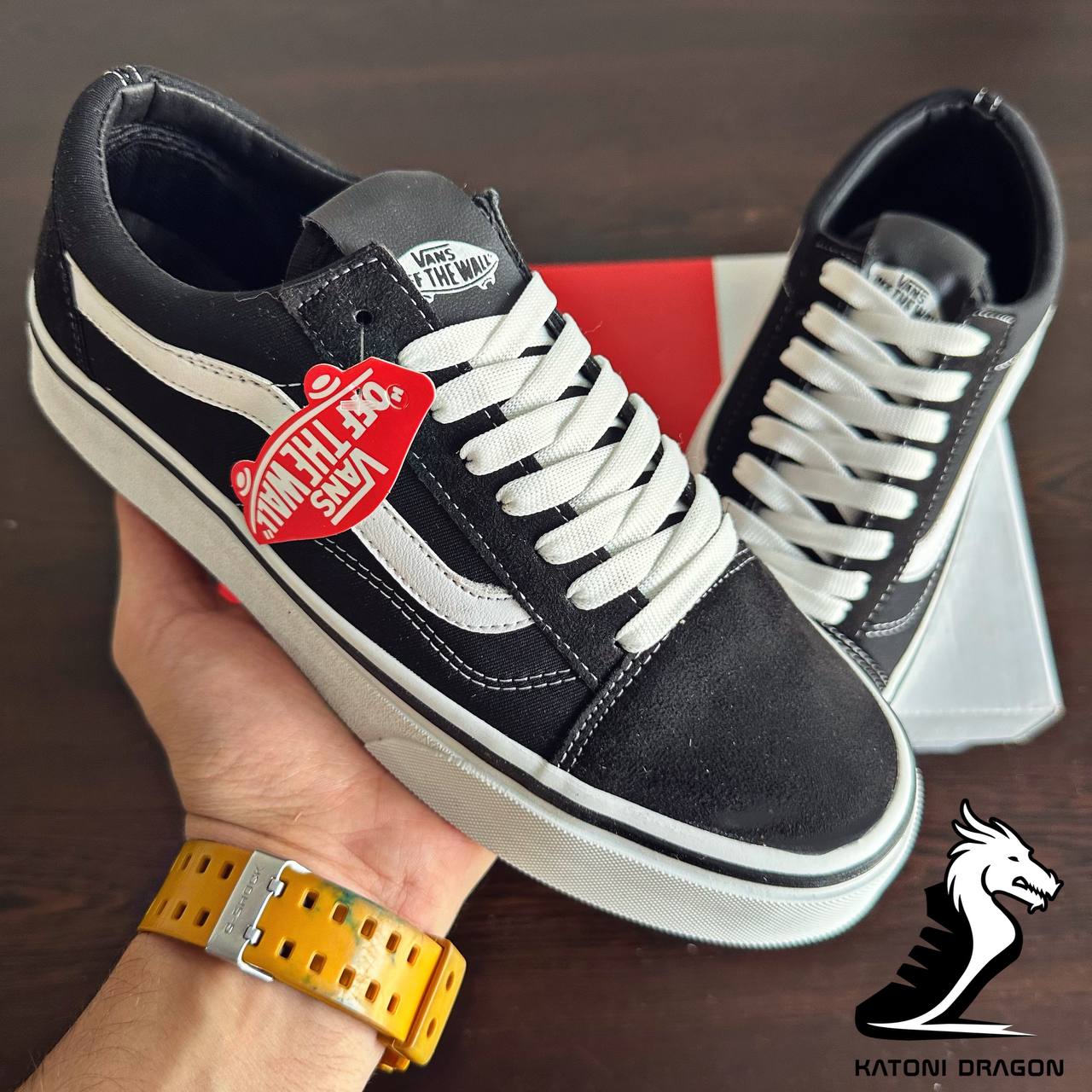 vans d school